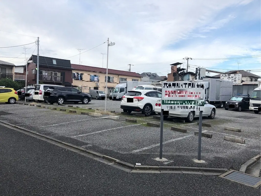 世田谷区給田４丁目 月極駐車場